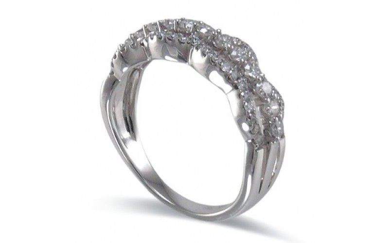 14K White Gold Diamond Ring