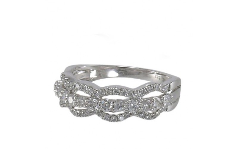 14K White Gold Diamond Ring