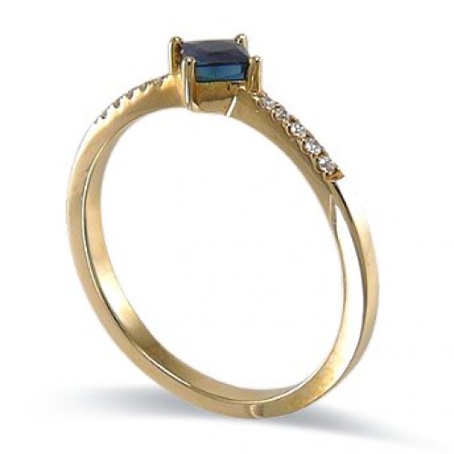 14K Yellow Gold Sapphire With Diamond Ring