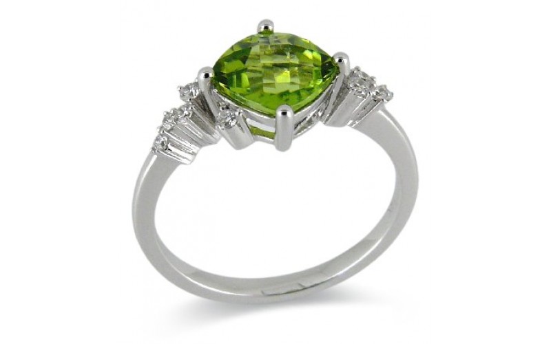 14K White Gold Peridot With Diamond Ring