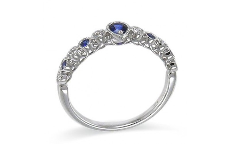 14K White Gold Sapphire With Diamond Ring