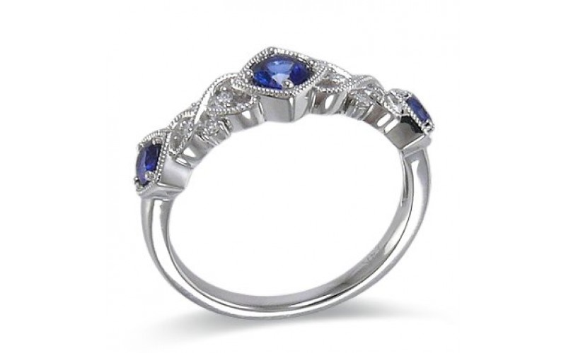14K White Gold Sapphire With Diamond Ring